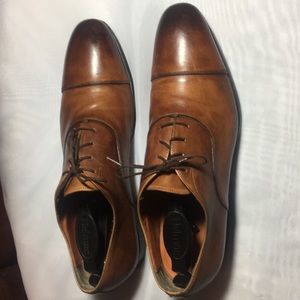 Santoni Men’s Darian Lace-Up Dress Shoe